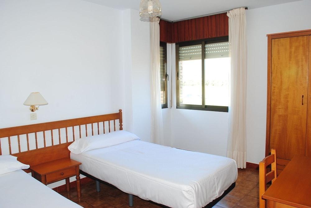Apartamentos Suaces โนฮา ภายนอก รูปภาพ