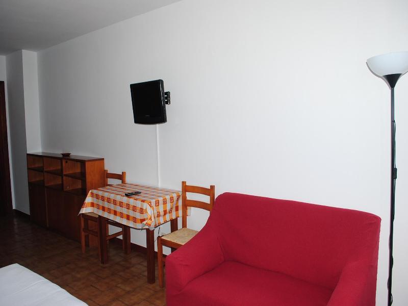 Apartamentos Suaces โนฮา ภายนอก รูปภาพ