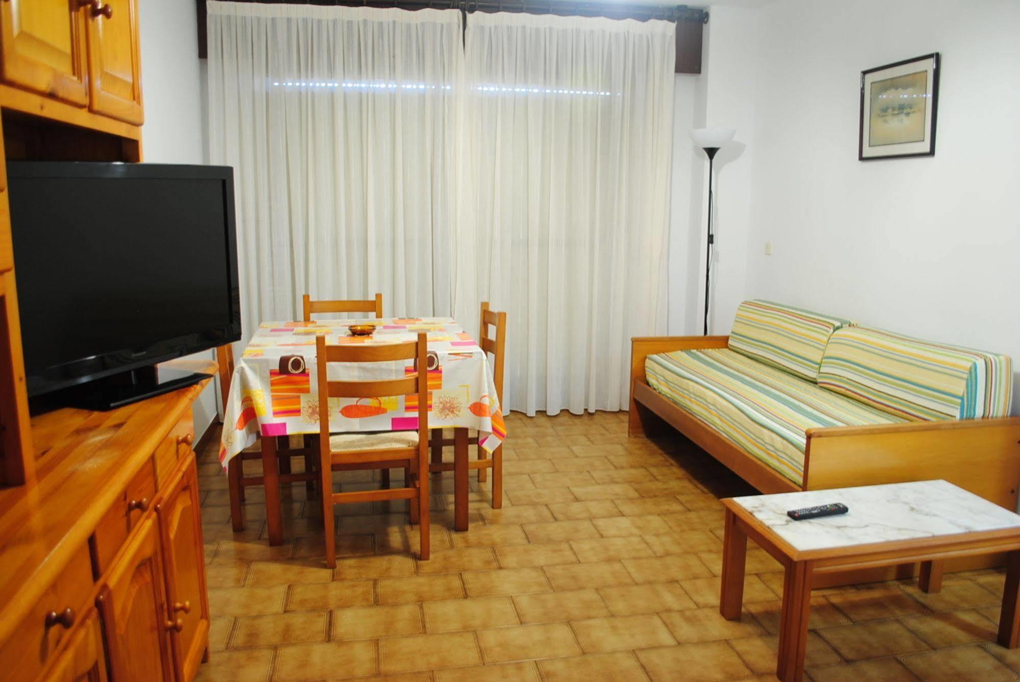 Apartamentos Suaces โนฮา ภายนอก รูปภาพ