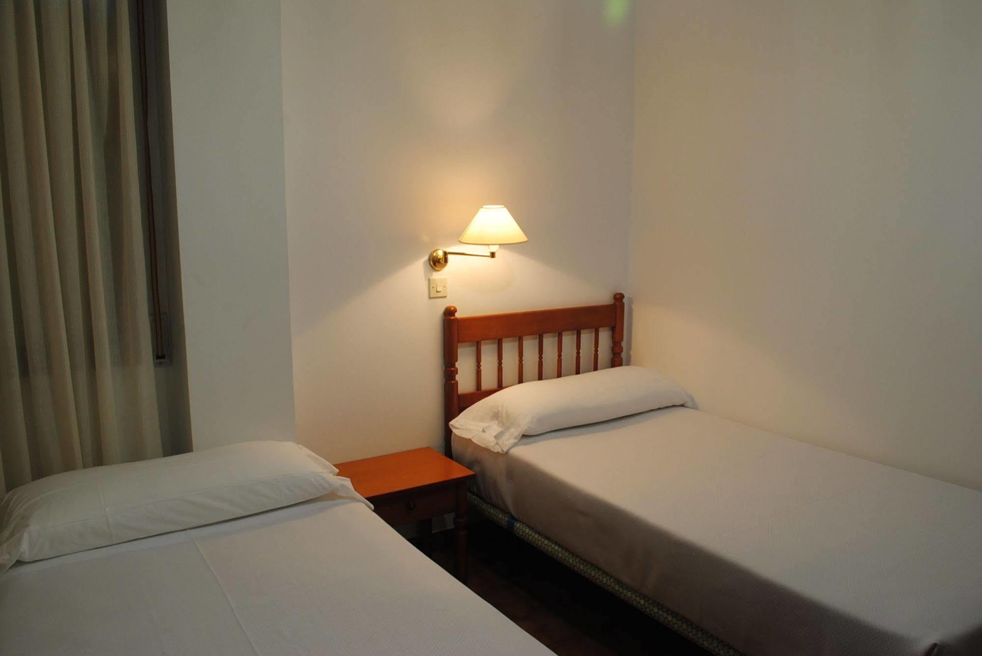 Apartamentos Suaces โนฮา ภายนอก รูปภาพ